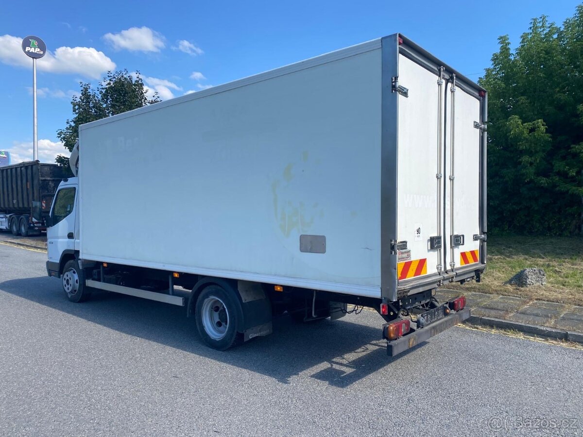 MITSUBISHI Fuso - 2