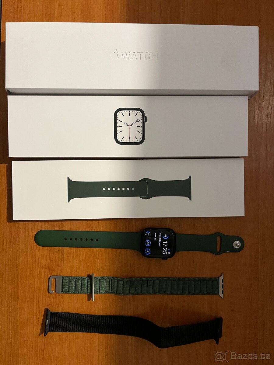 Apple Watch Series 7 GPS, zelený hliník, 45mm, záruka 11.12. - 2