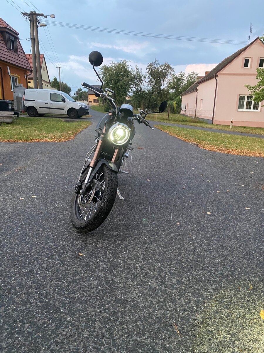 Super Soco TC max - 110 km/h - 2