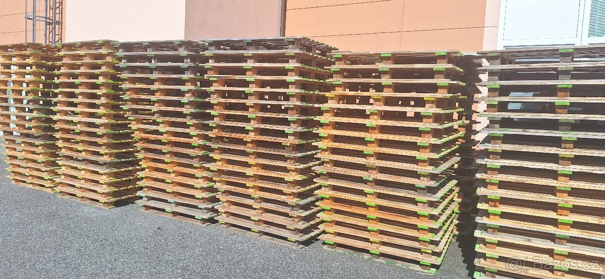 Palety 110x130 cm větší množství - 2