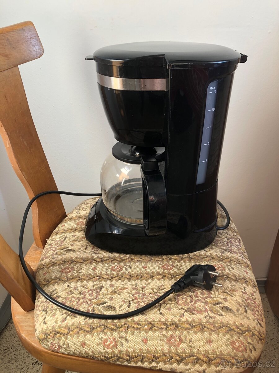 Kávovar na překapávanou kávu - 2