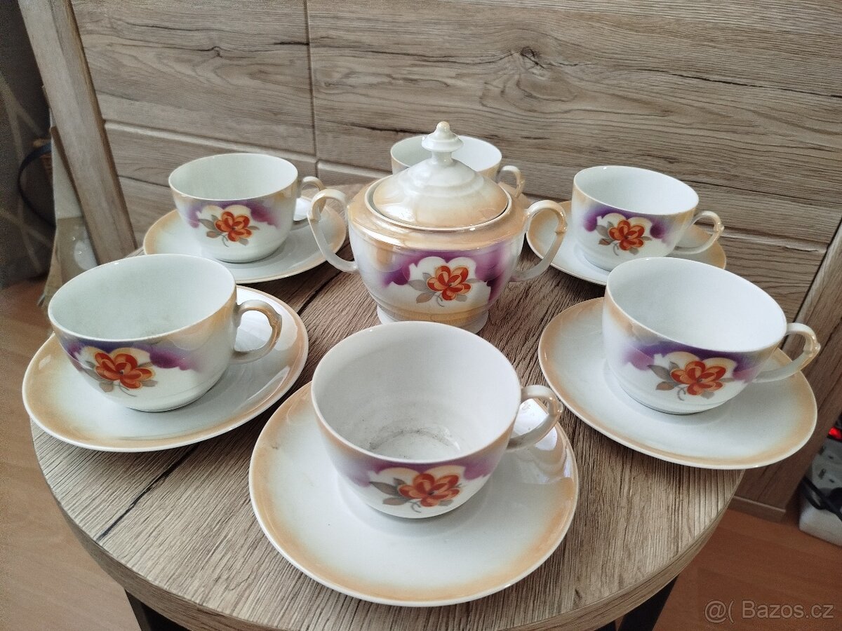 Starožitná porcelánová sada - 2