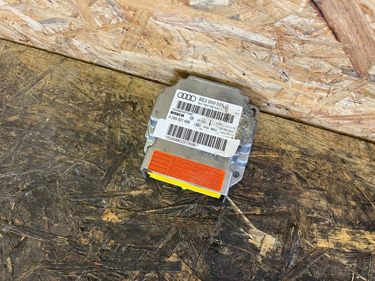 ŘÍDICÍ JEDNOTKA AIRBAGU AUDI A4 B7 8E0959655G - 2