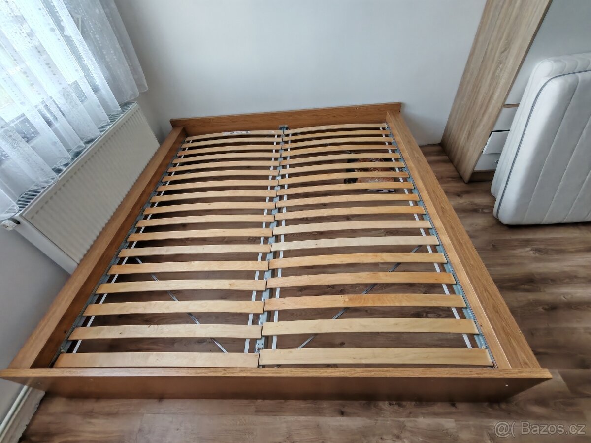 Manželská postel Ikea - 2