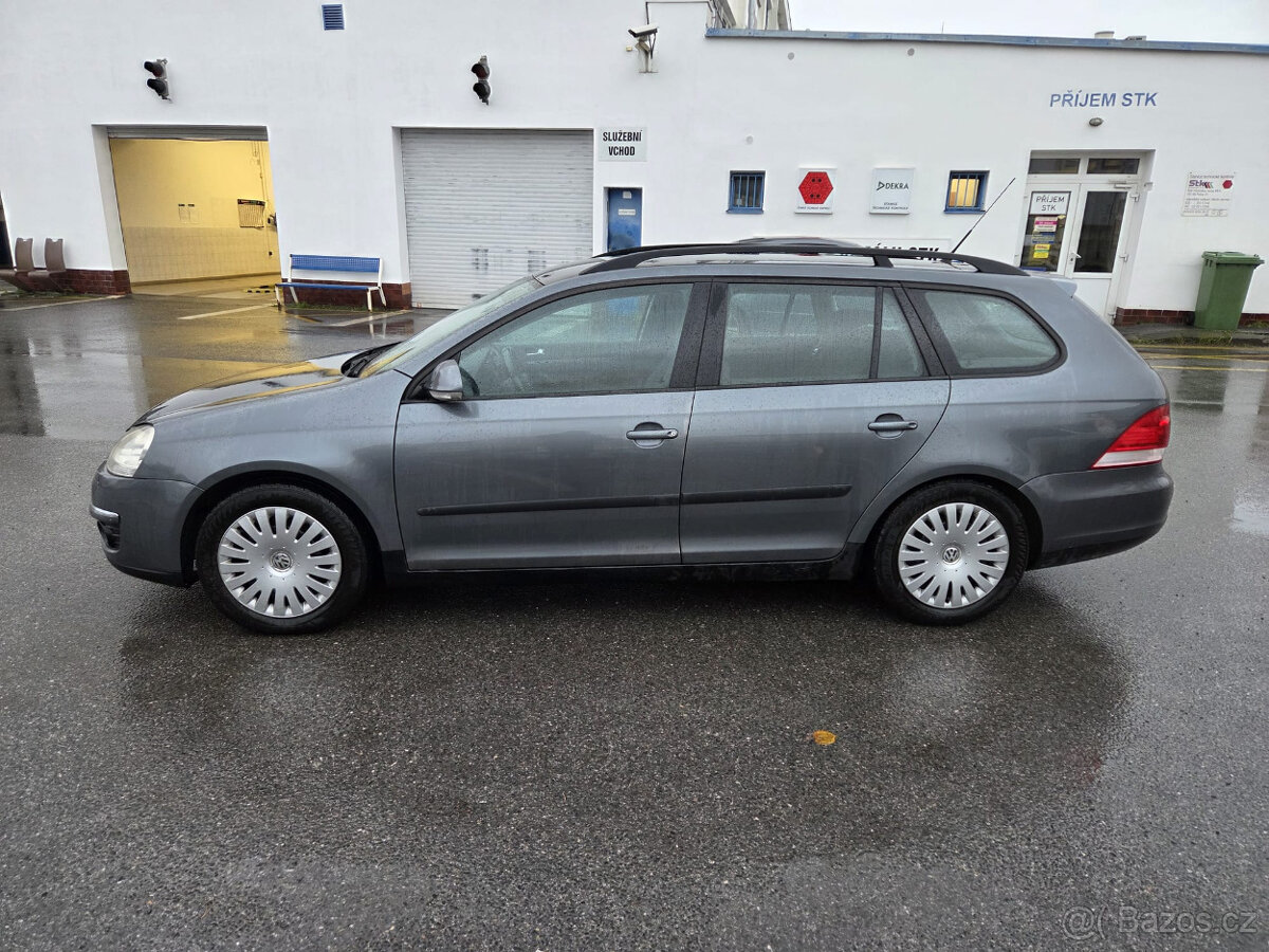 Golf V 1.4TSI Motor točí - nechytne kombi - 2