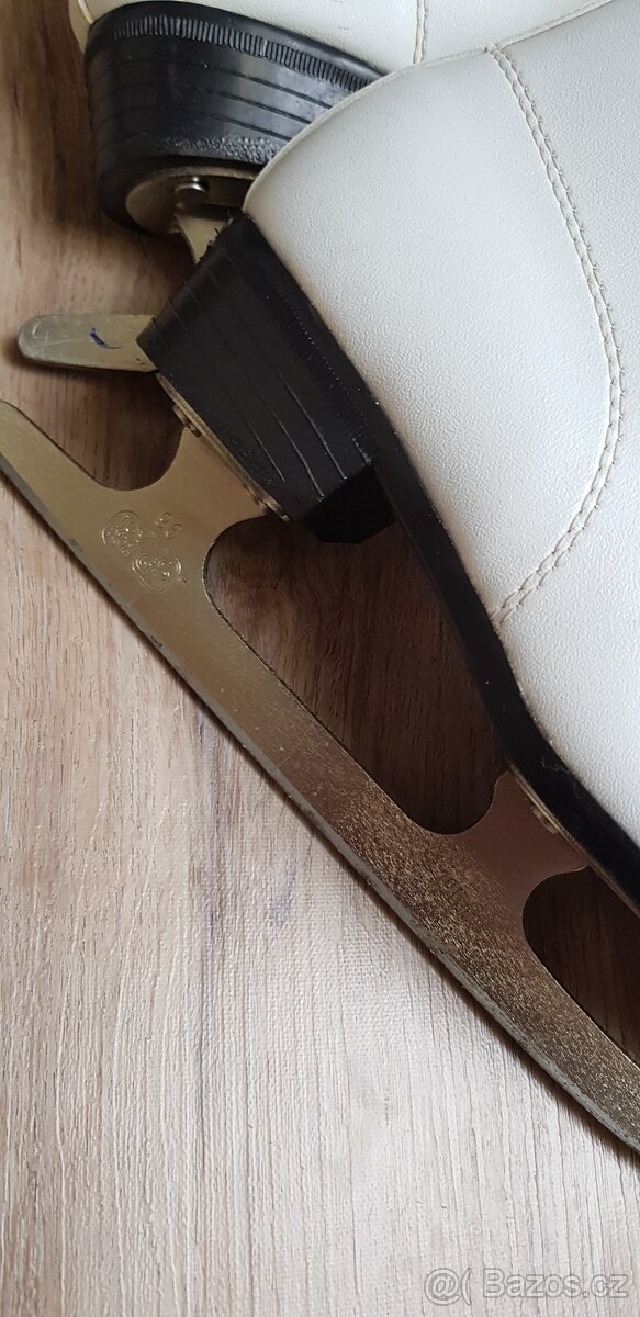 Dívčí brusle Active. Vel.31. - 2