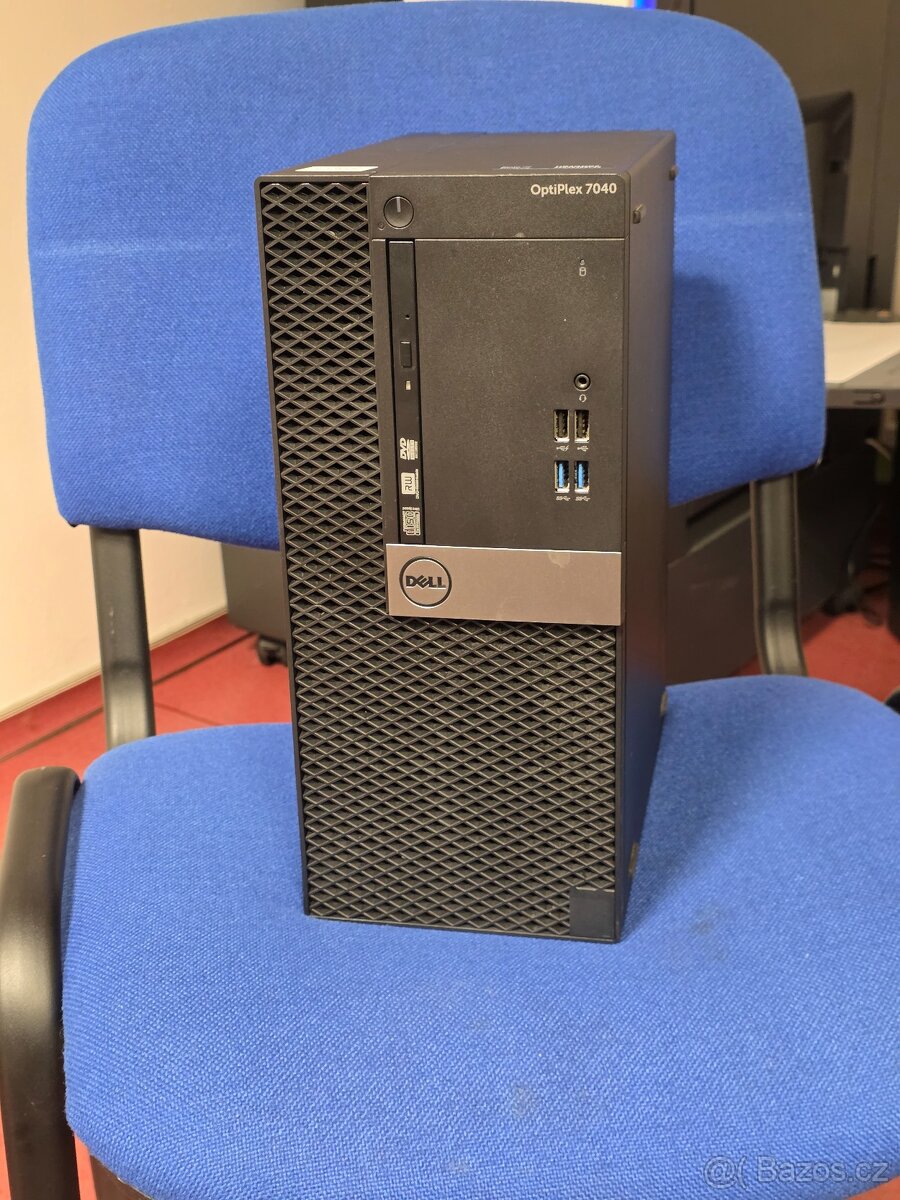 Dell – i7, 16GB, NVMe a HDD Quadro M2000..až 4 monitory - 2