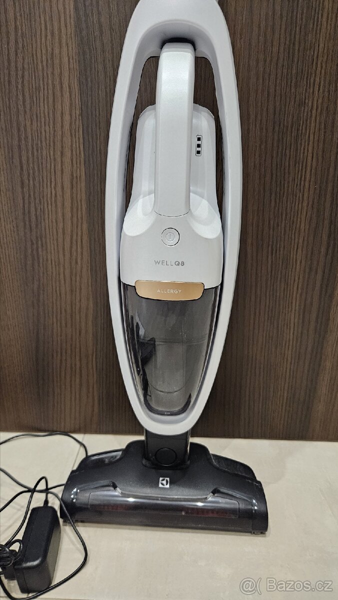 Tyčový vysavač Electrolux - 2