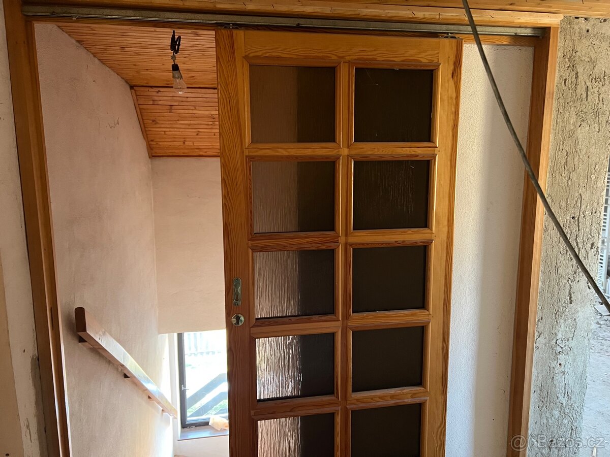 Prodám dveře 2x 60 a jedny soupacky - 2