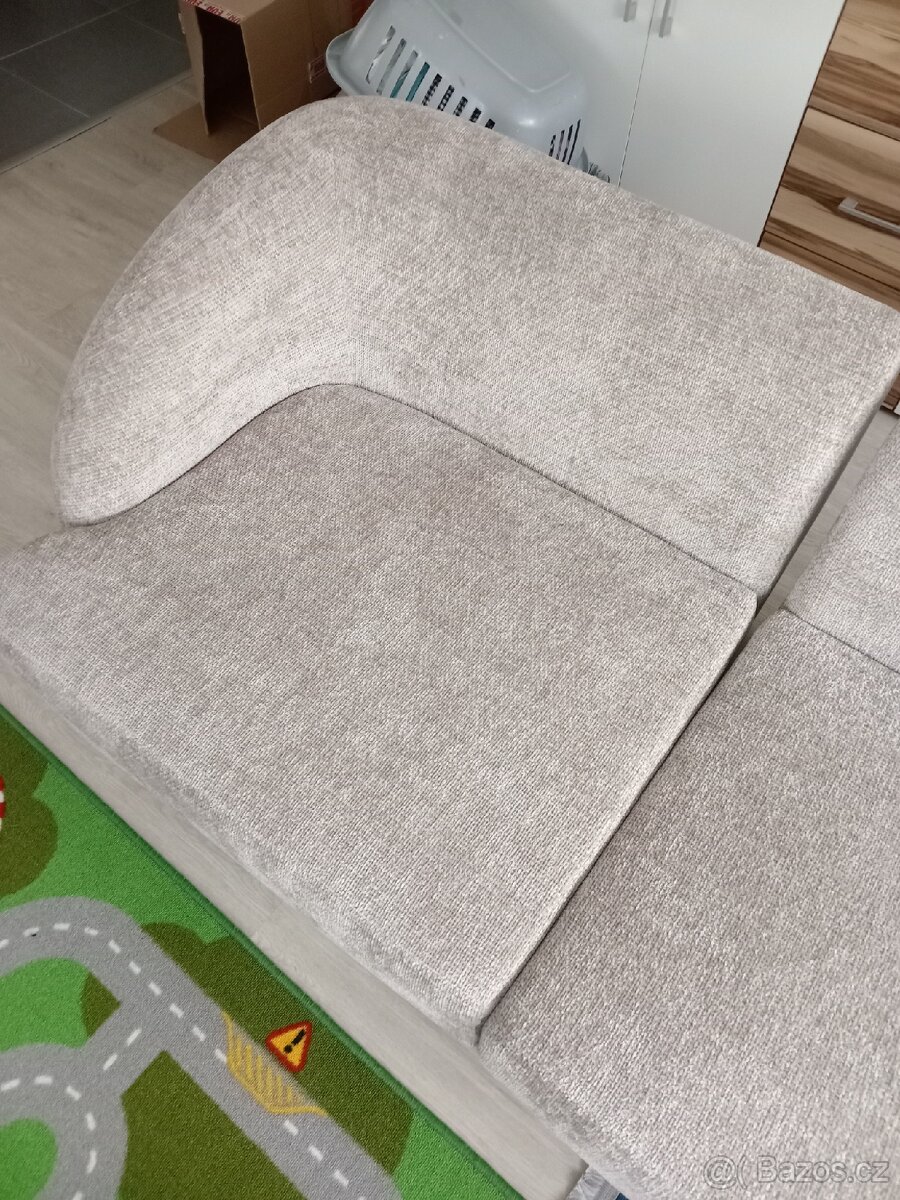 Úplně nová sedačka z Bonami - 2