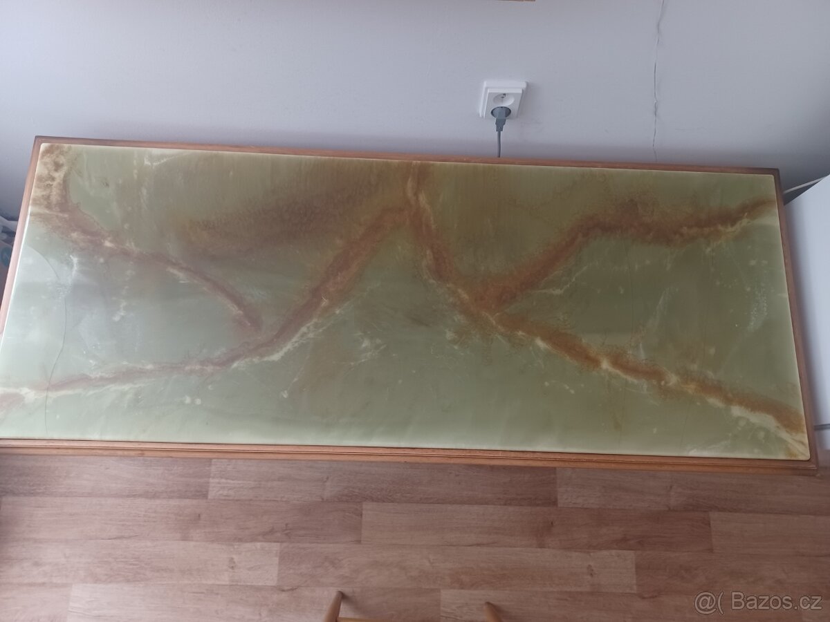 Konferenční stolek - 2