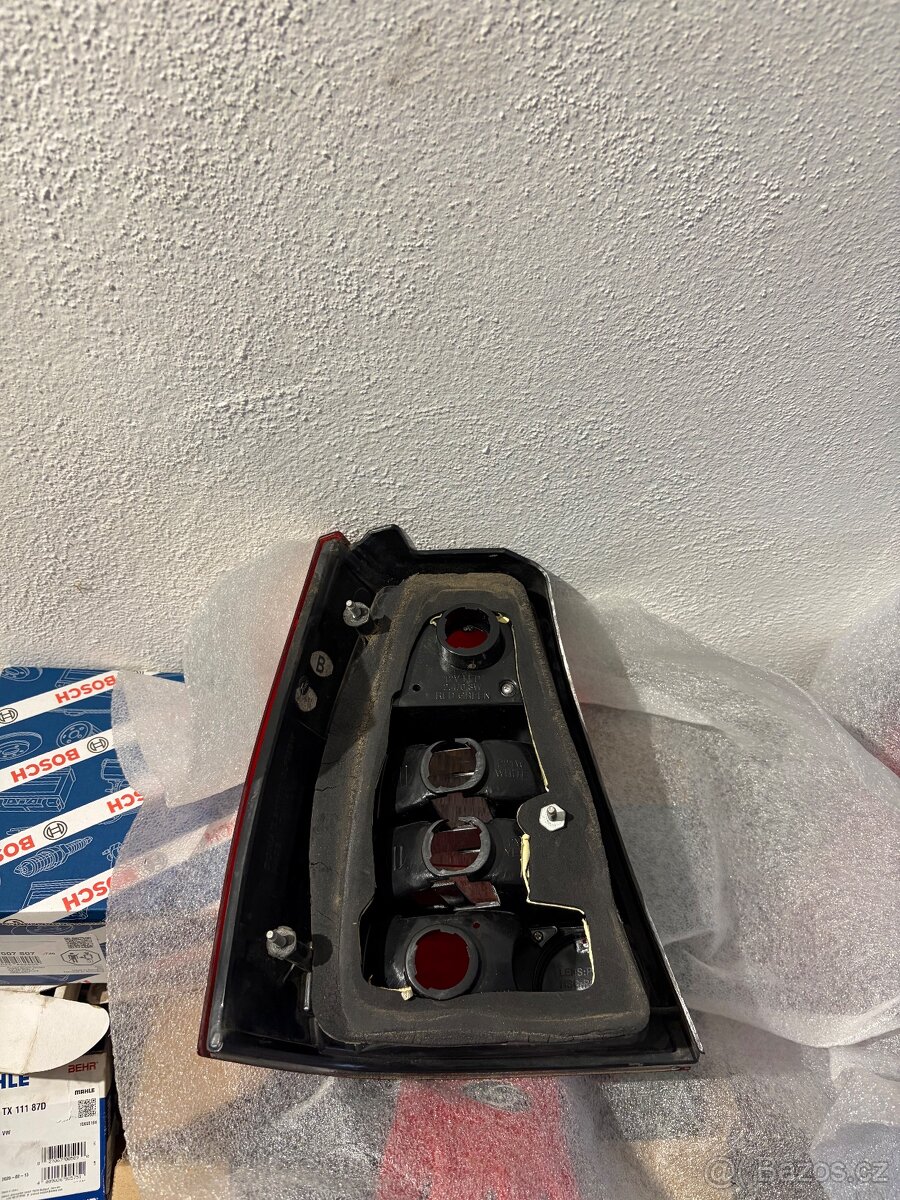 Zadní světla VW Bora variant - 2