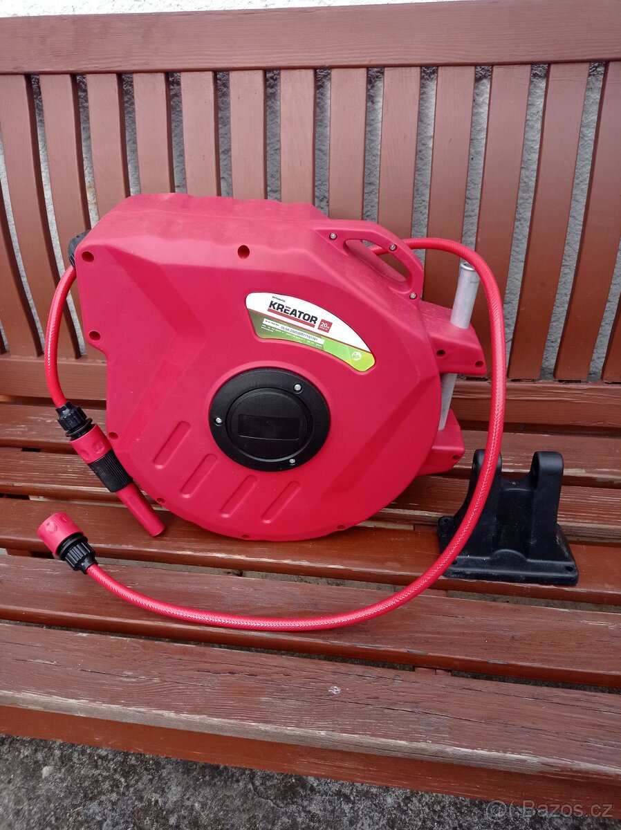 Zahradní hadice v bubnu - 2