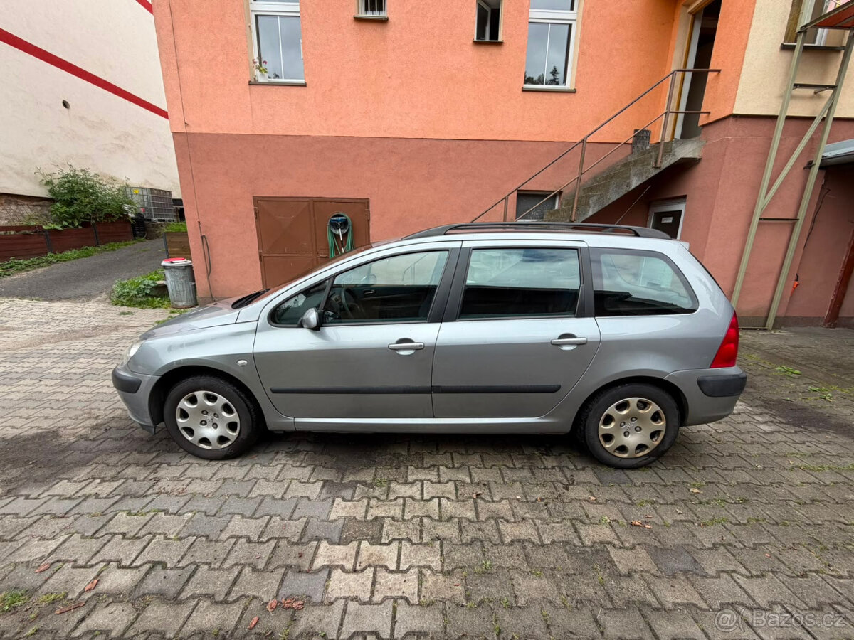 Peugeot 307 Kombi , 1,6 benzín - 2