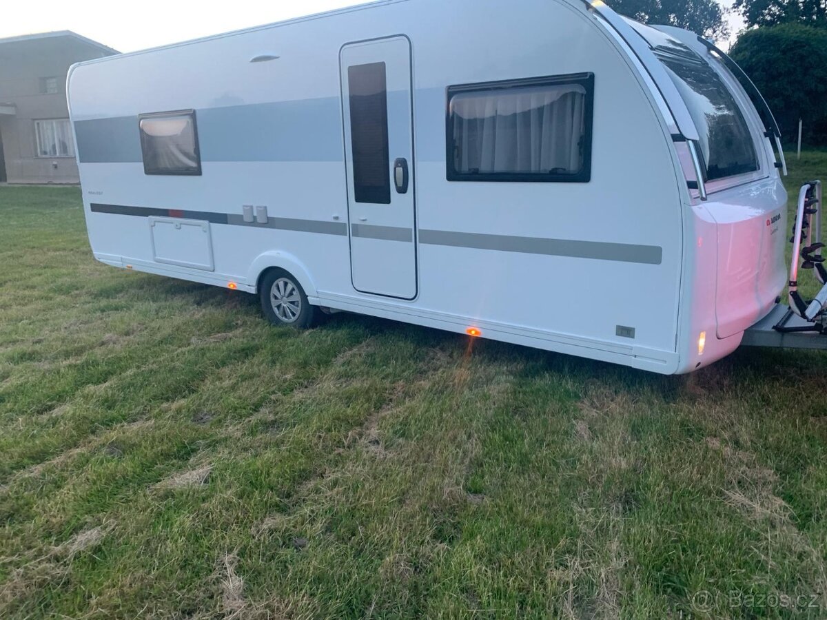 Na prodej: karavan Adria Adora 613 UT-TOP vybavení, r. 2022