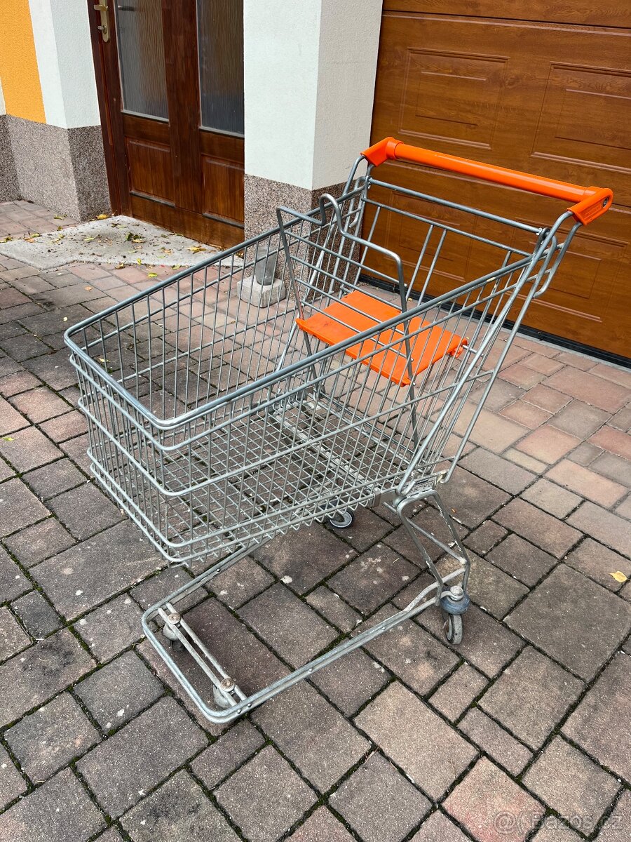 Nákupní košíky - vybavení prodejny - 2