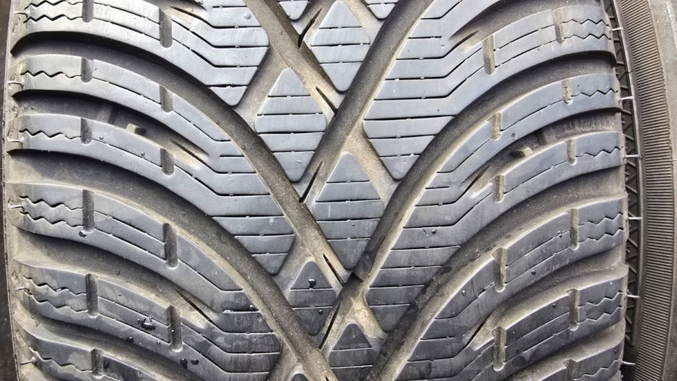 Zimní pneu 205/55/16 Kleber - 2