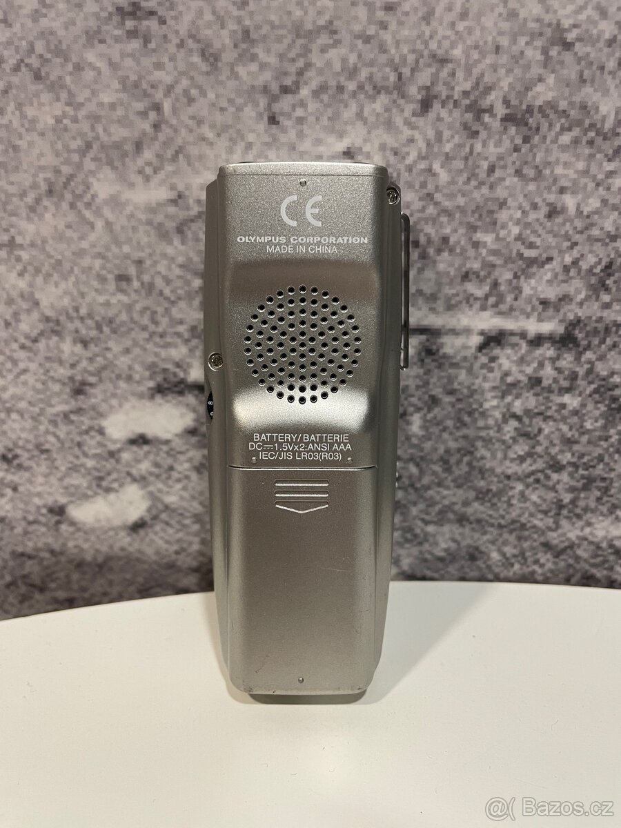 Diktafon Olympus Digital Voice Recorder VN-240 - 2