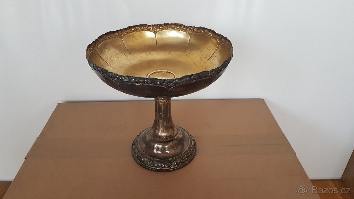 Staré alpakové mísy vhodné na dekoraci: - 2