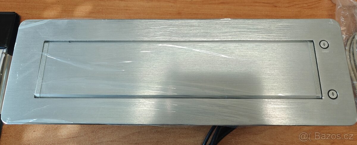 Otočná zásuvka ORNO OR-AE-13110 - 2