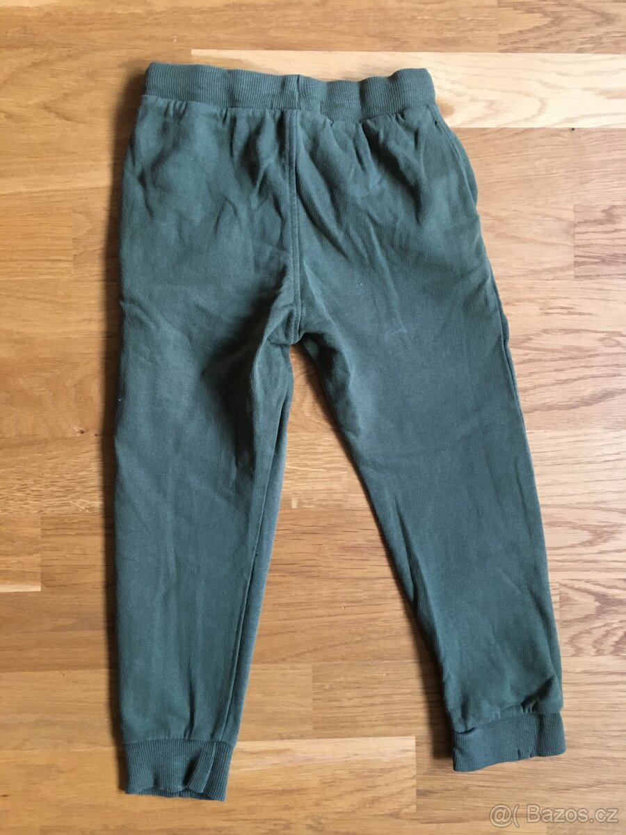 Tepláky Jurassic World 104 Sinsay - 2