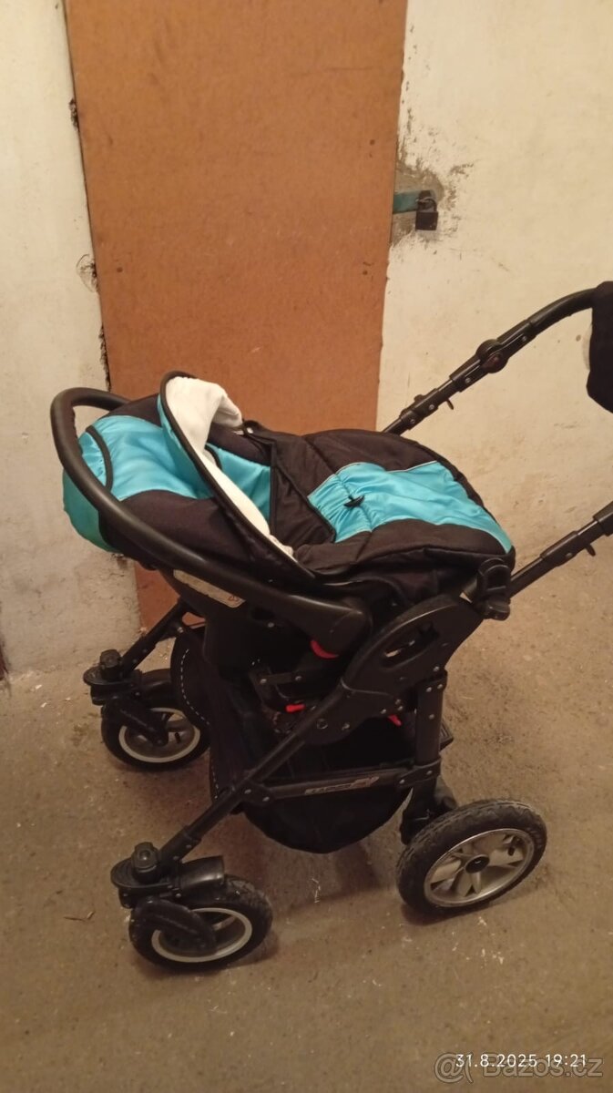 Dětský kočárek - 2