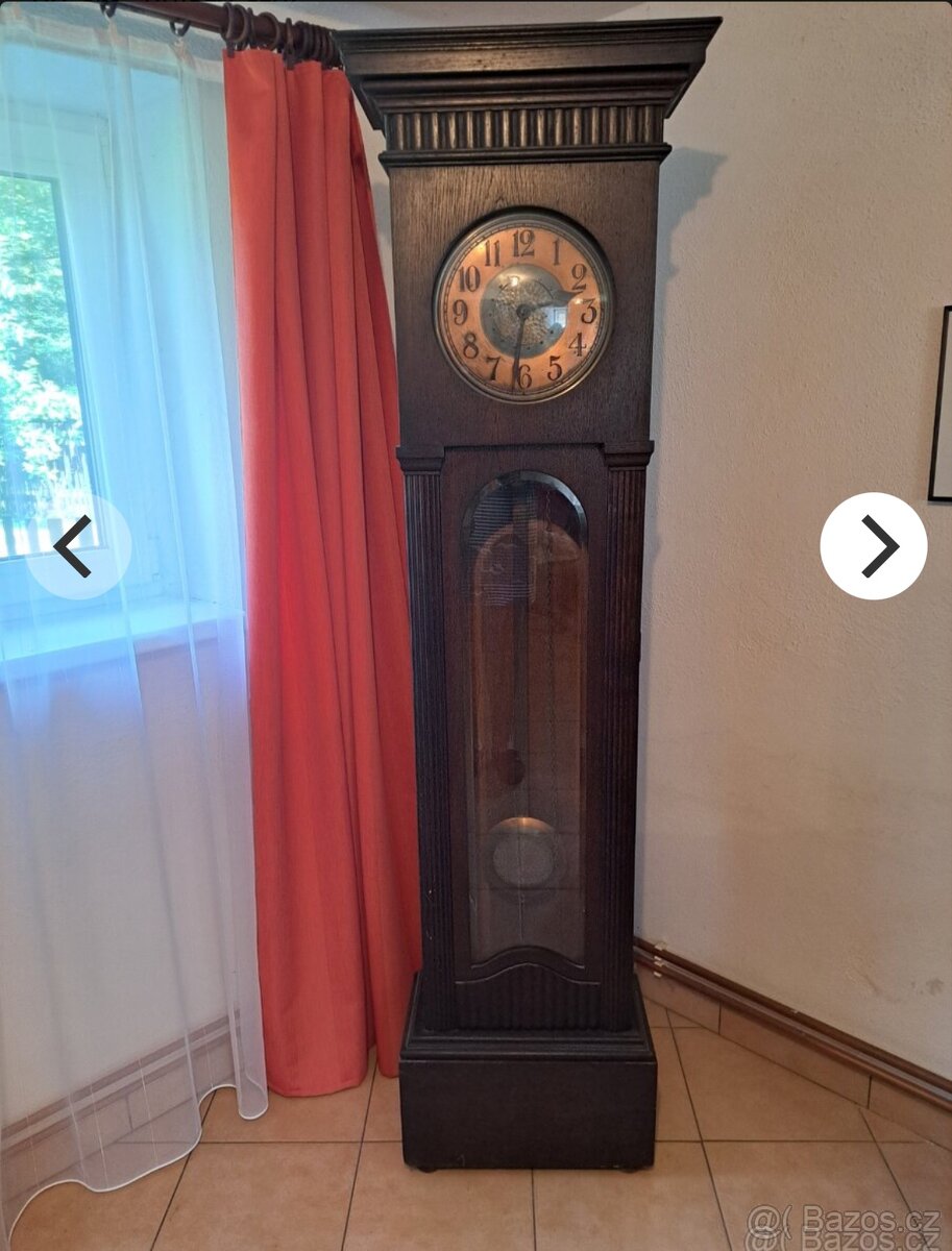 Starožitný nábytek - 2