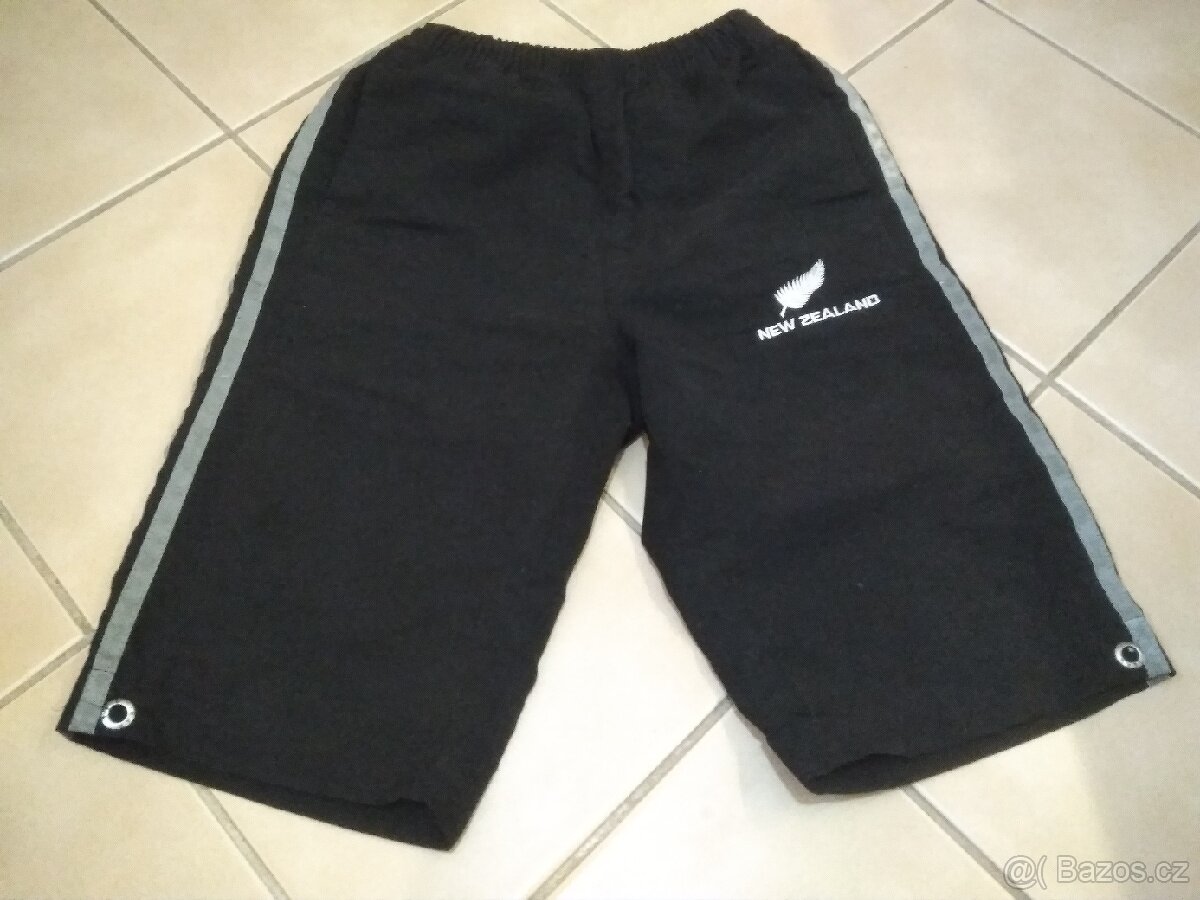 Dětské kraťasy 134 (8-9 let) - 2