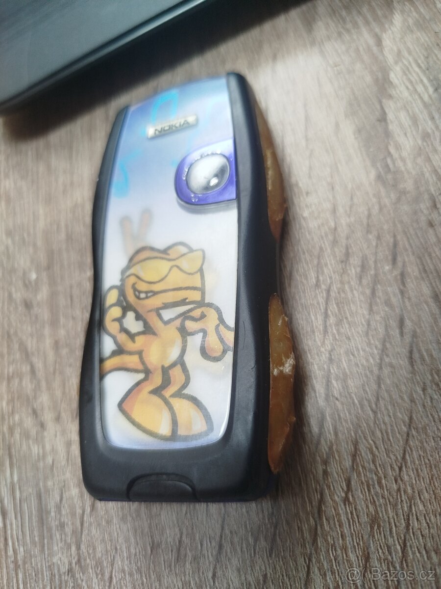 Nokia3220 top.stav - 2