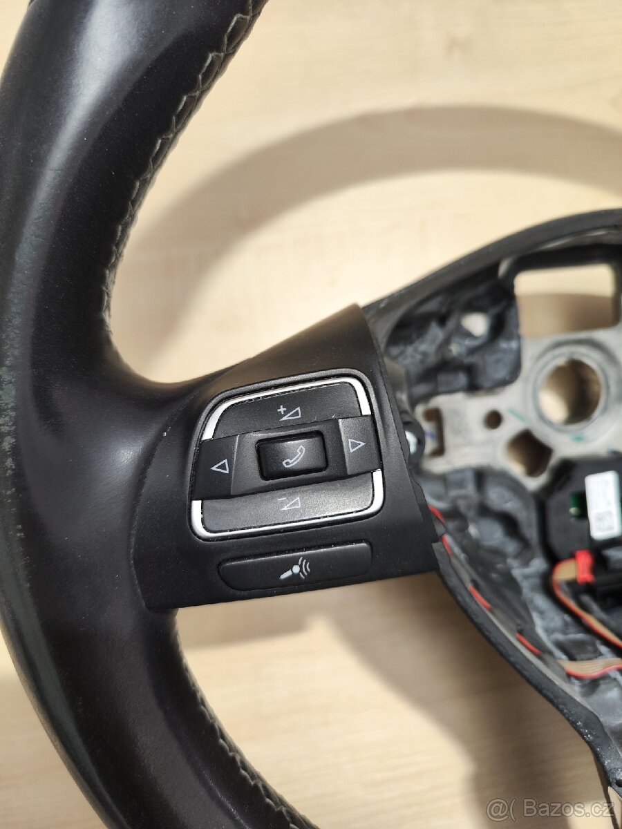 Multifunkční volant VW Golf VI - 2