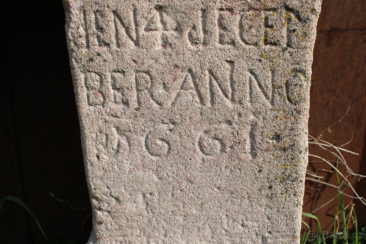 Smírčí kříž - 2