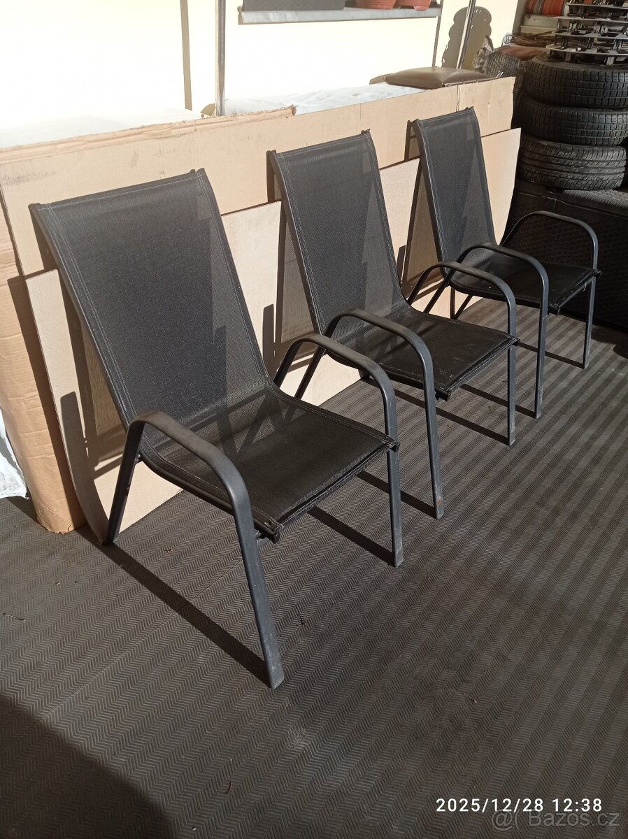 Židle - 2