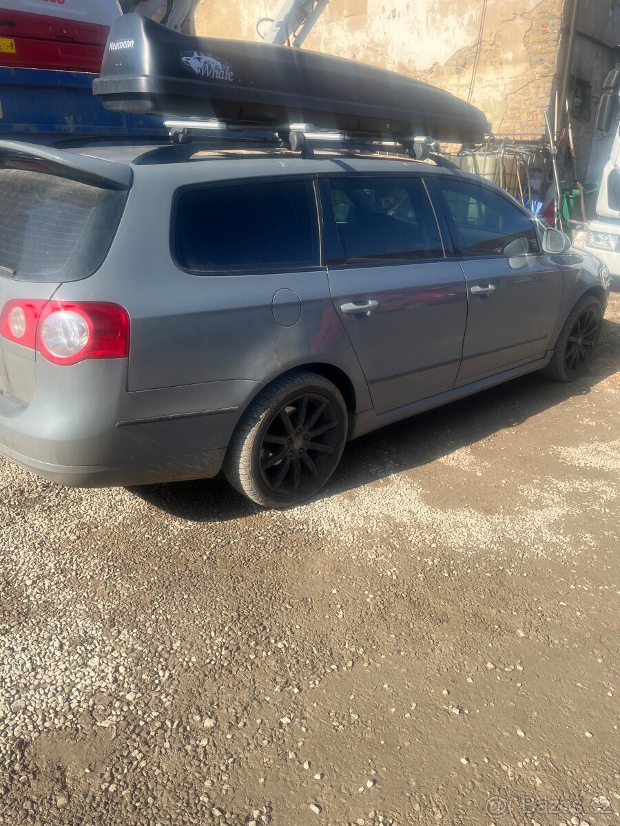 VW passat b6 4 mition - 2