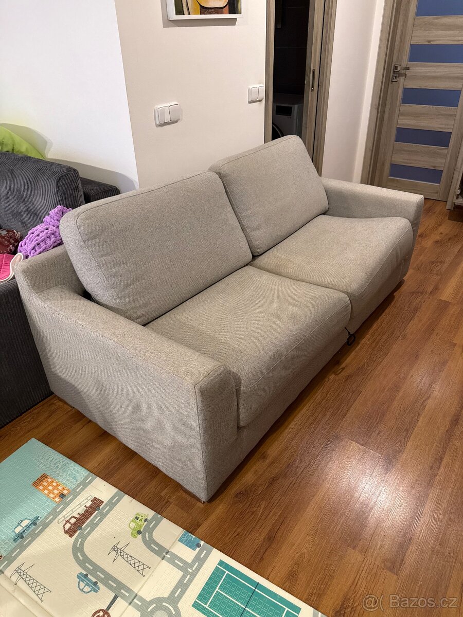 Rozkládací sedačka - 2