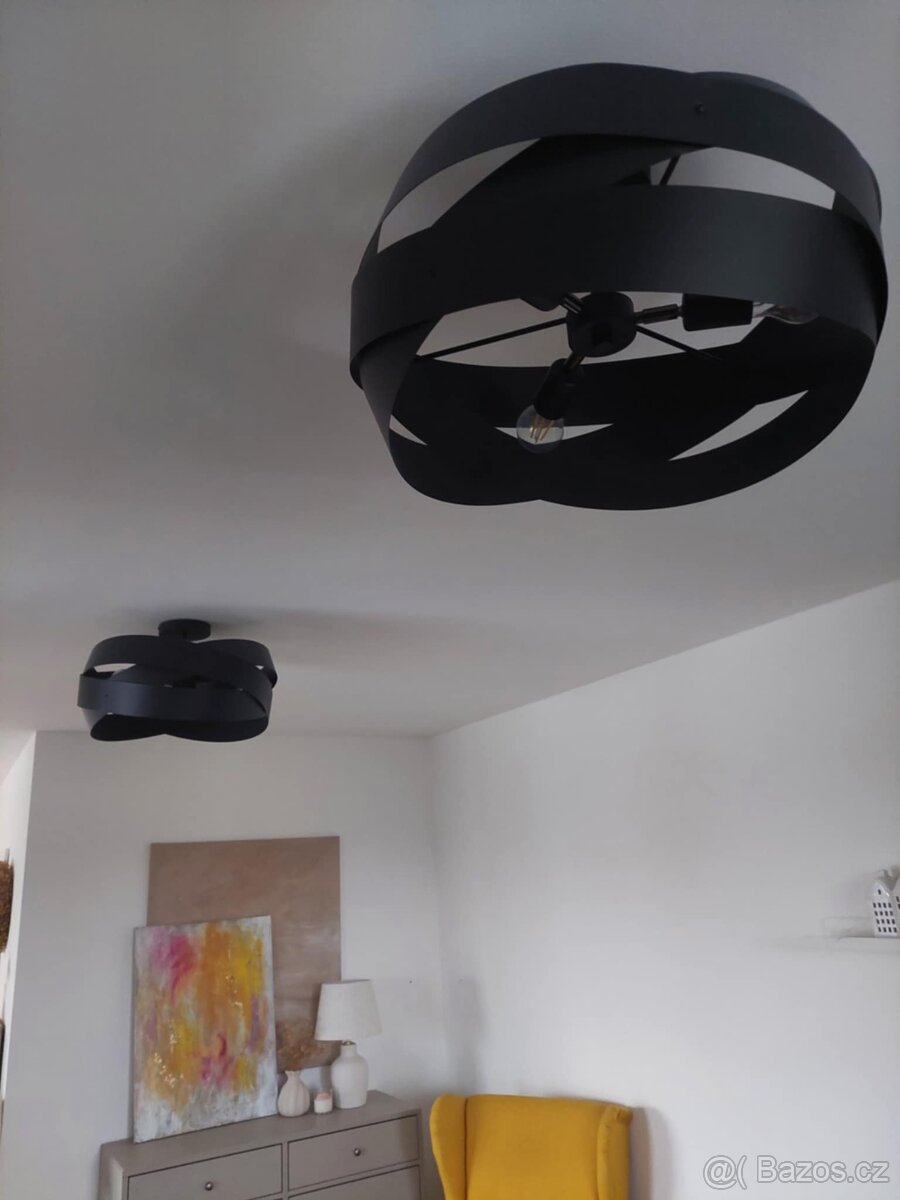 2 černé lustry - 2