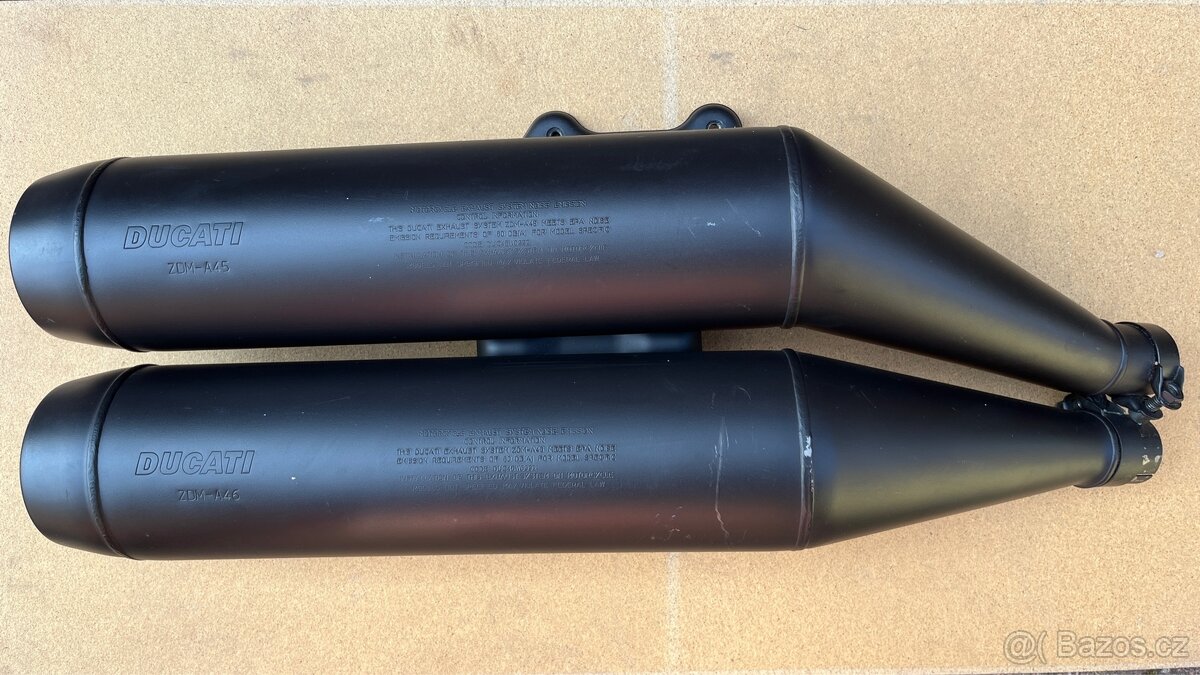 Ducati Monster S2R 1000 - 2