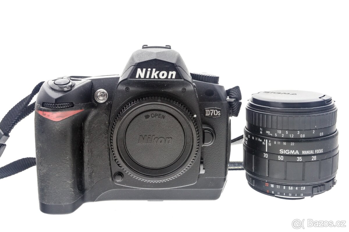 Zrcadlovka Nikon D70 + 28-70mm - 2