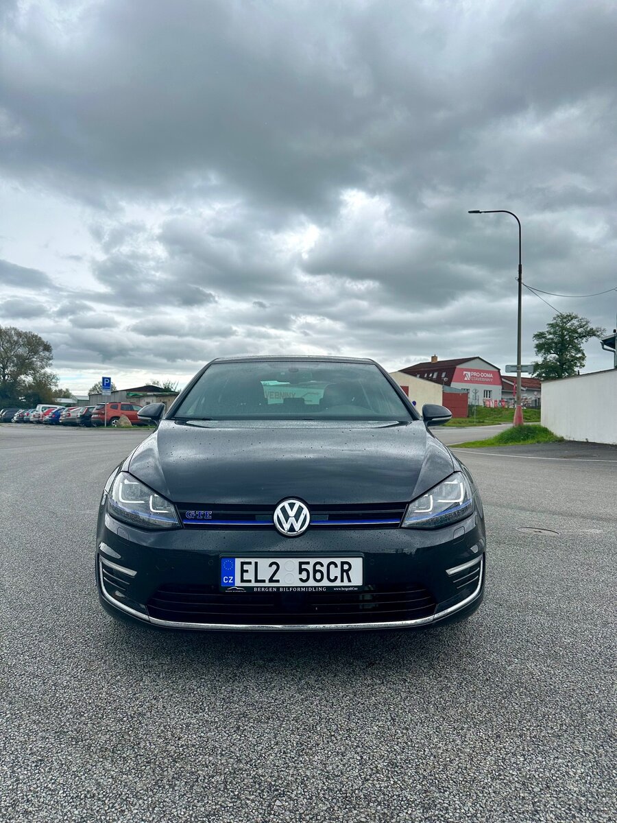 Volkswagen Golf GTE 2016 – plug-in hybrid - 2