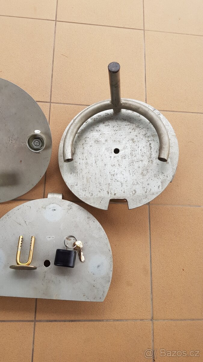 Botička na kolo pro karavan - 2