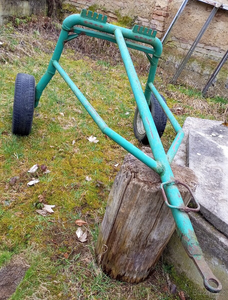 Vyvážečka dřeva za traktor - 2