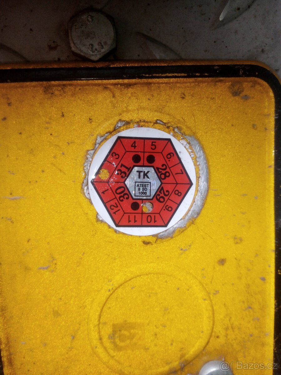 Vlečka za traktor - 2