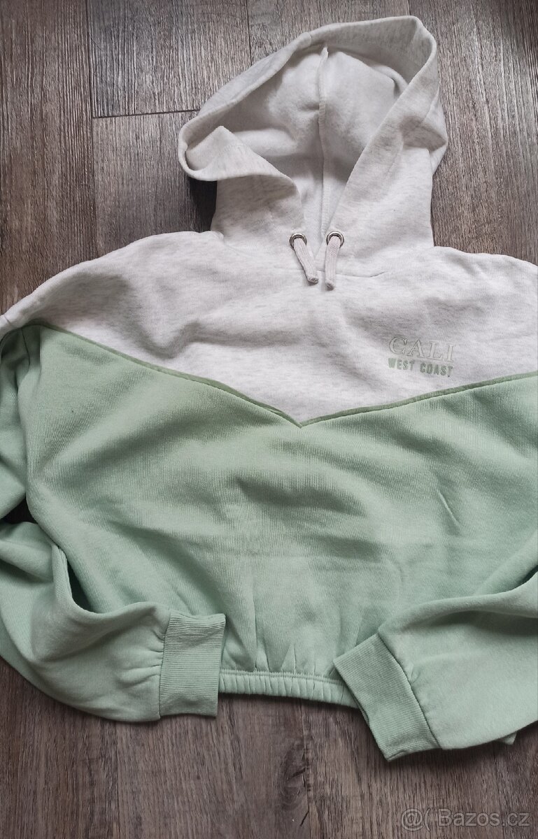 Mikina vel. 14-15let zn. New Look - 2