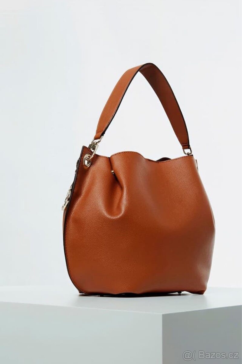 GUESS - Dámská kabelka přes rameno - hnědá - camel - 2