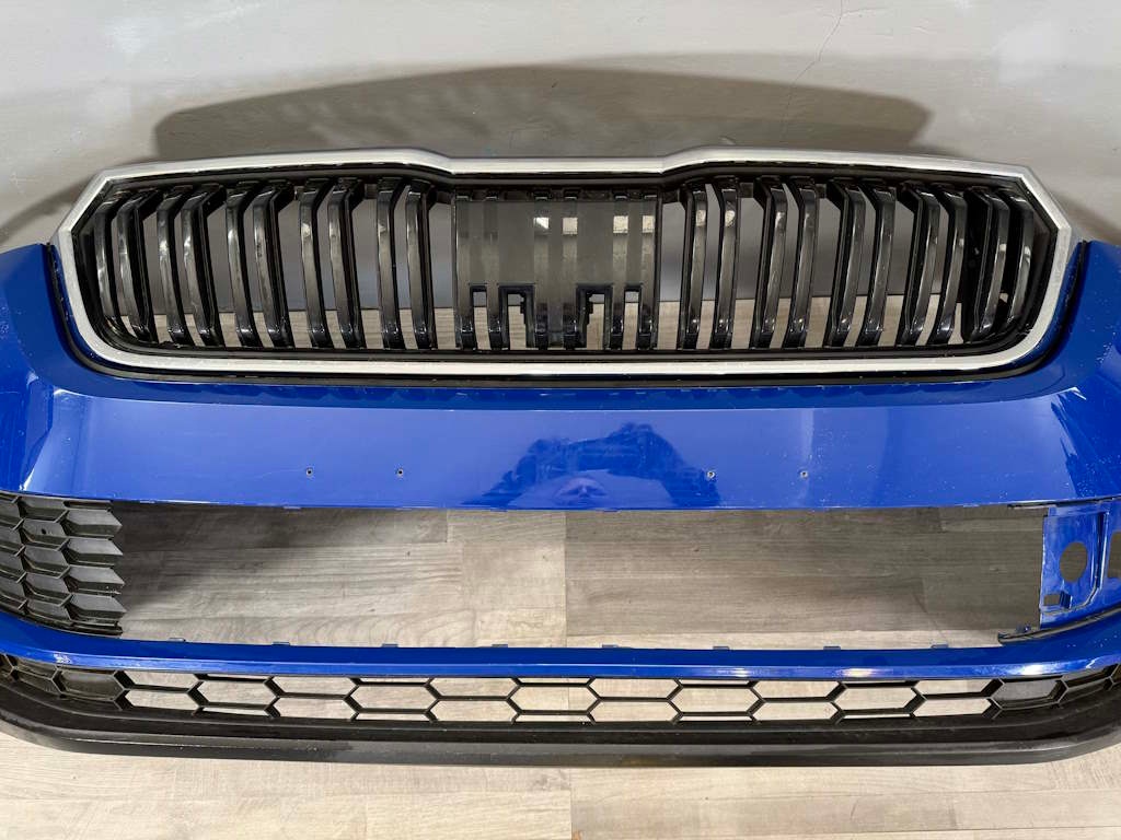 ŠKODA KODIAQ 565 21-24 FACELIFT nárazník+maska OST - 2