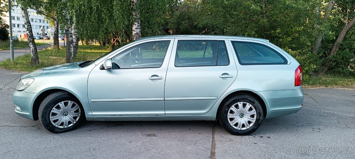 Škoda Octavia II - 2