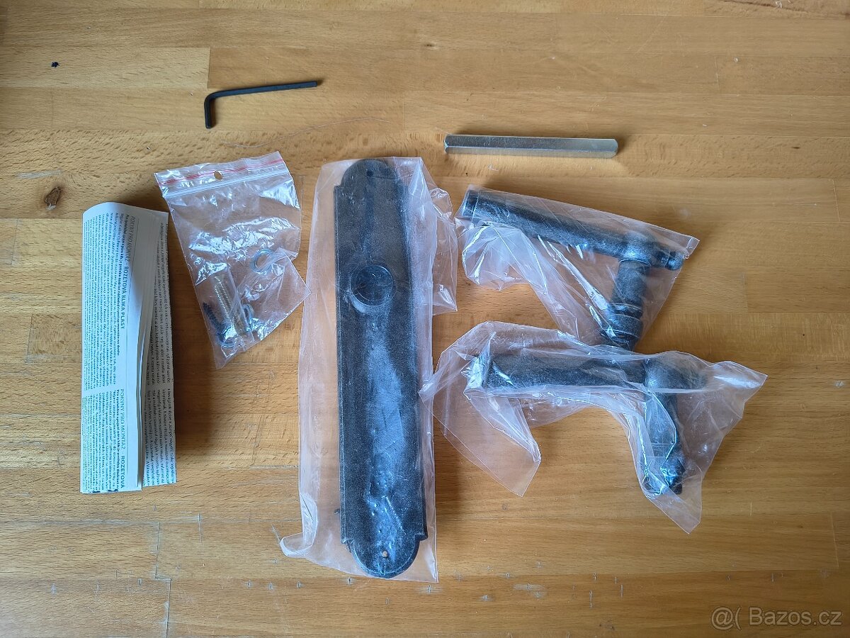 Kovaná klika Hamburg BB 90 - 2