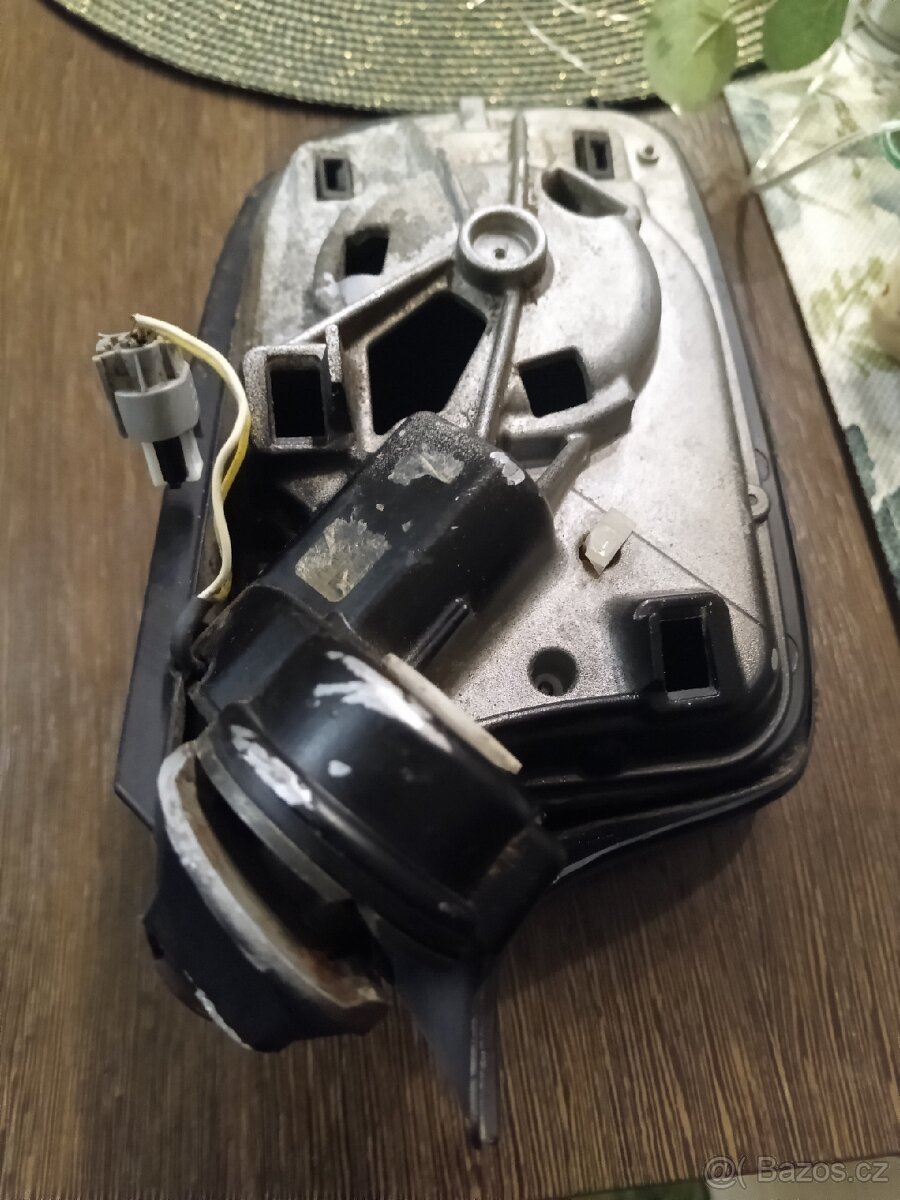 BMW E65 zrcátko - 2