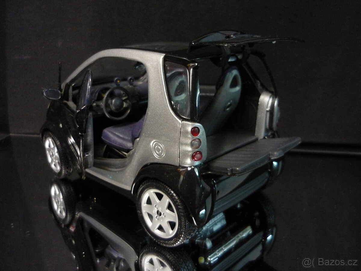 Smart Coupe Maisto 1/18 - 2