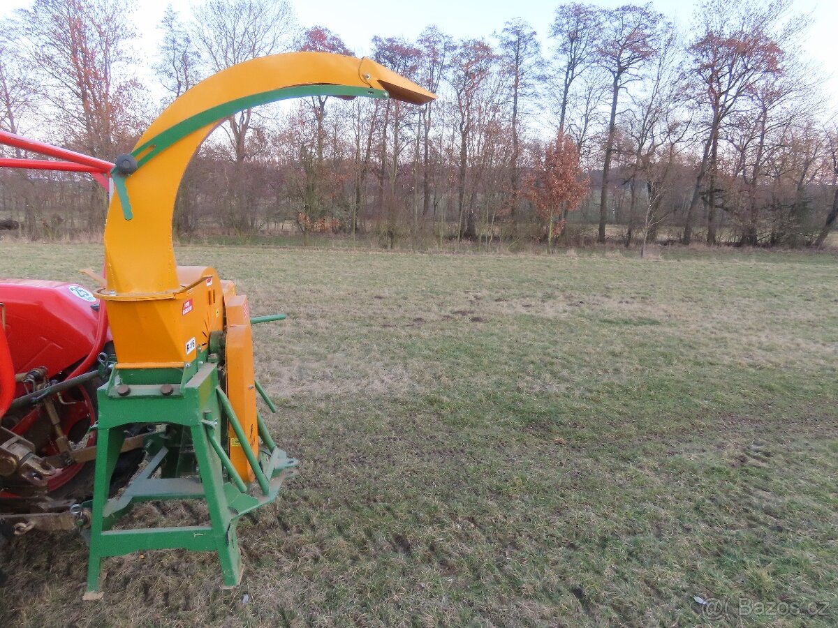 Štěpkovač za traktor - 2