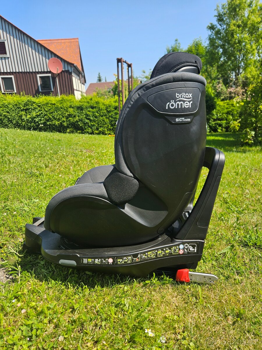 Britax Dualfix m i-size - 2